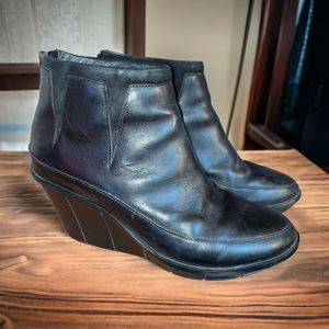 Camper 37/7 Black Leather Wedge Booties Ankle Boots